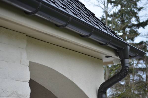 HOW TO DIVERT GUTTER WATER intelligence overview